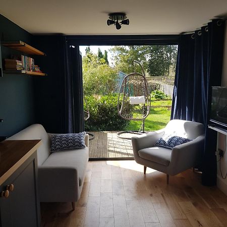 Modern 1-Bed Apartment, Plus Parking, Near Oxford And The Jr Esterno foto